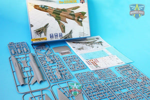 Modelsvit 72051 Su-22UM3K avion d&amp;#39;entraînement avancé biplace (version export) 1/72 – image 2