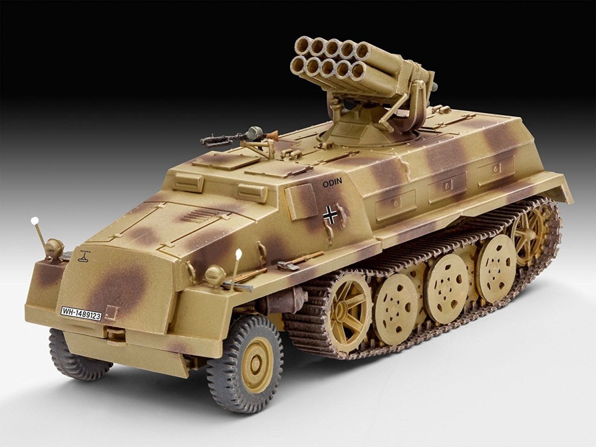 Revell 03264 sWS with 15 cm Panzerwerfer 42 1/72 – zdjęcie 3