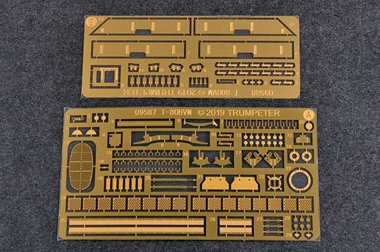 Trumpeter 09588 Russian T-80BVM MBT(Marine Corps) 1/35 – immagine 16