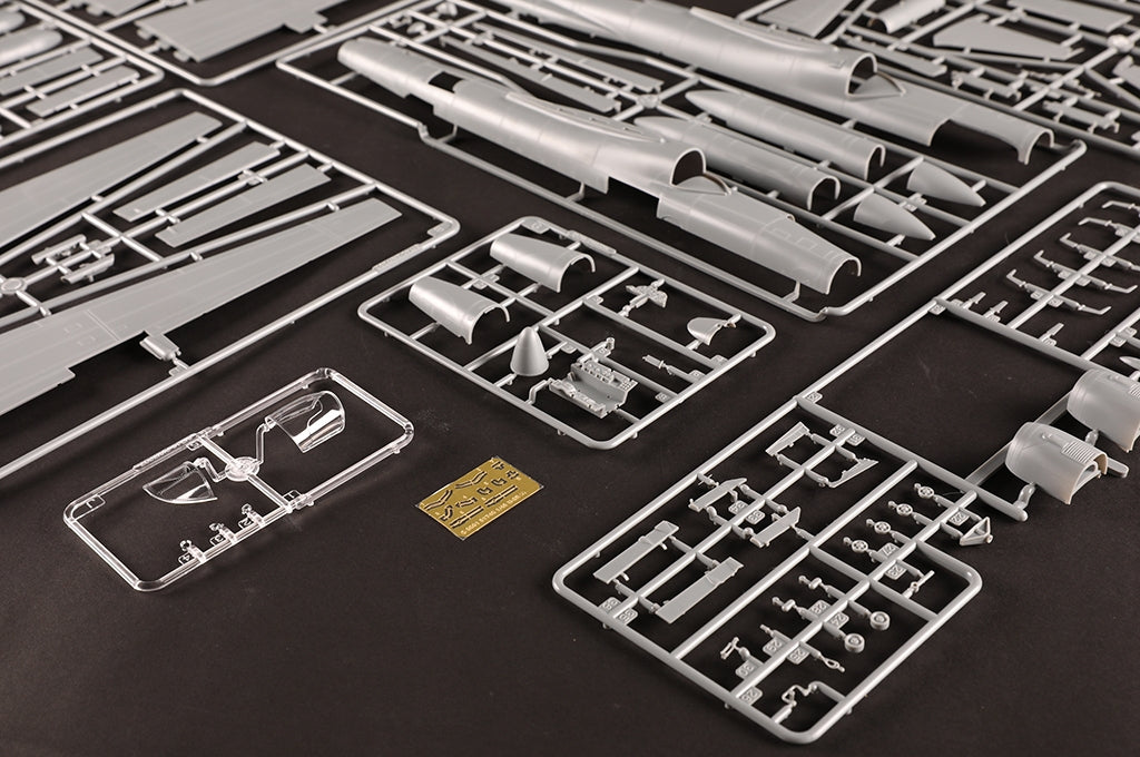 Hobby Boss 81740 U-2R Dragon Lady 1/48 – image 18
