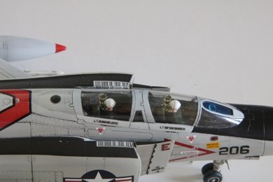 Fine Molds FP43S U.S. Navy Jet Fighter F-4J &amp;quot;Aardvarks&amp;quot; 1/72 – imagen 8
