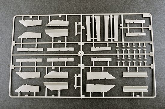 Trumpeter 03221 F-100C Super Sabre 1/32 – imagen 12
