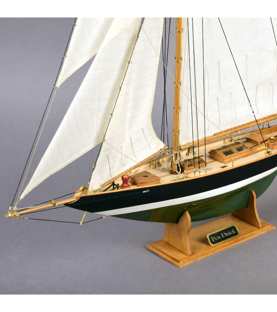 ARTESANIA LATINA 22418-N Jacht Pen Duick 1/28
