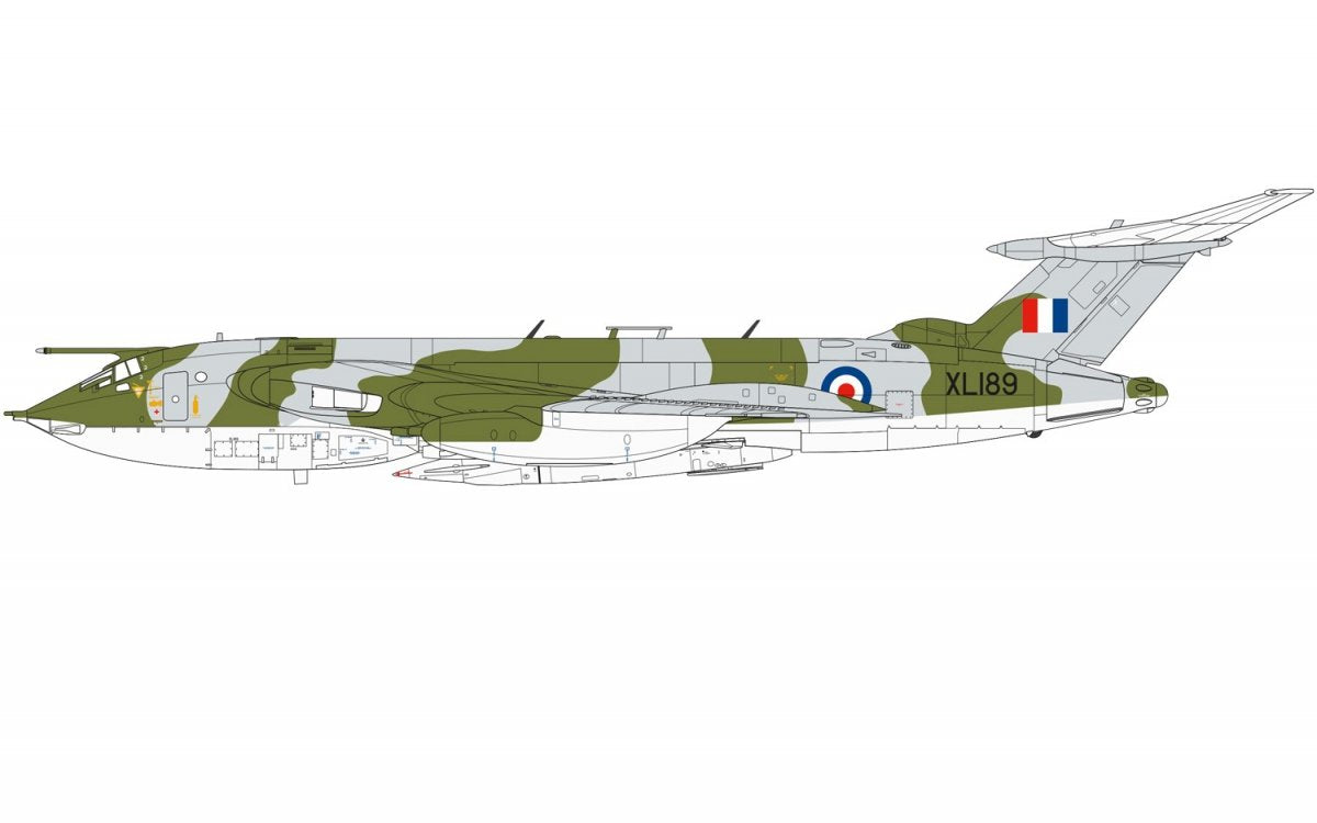 Airfix 12008 Handley Page Victor B.2 1/72 – Bild 13