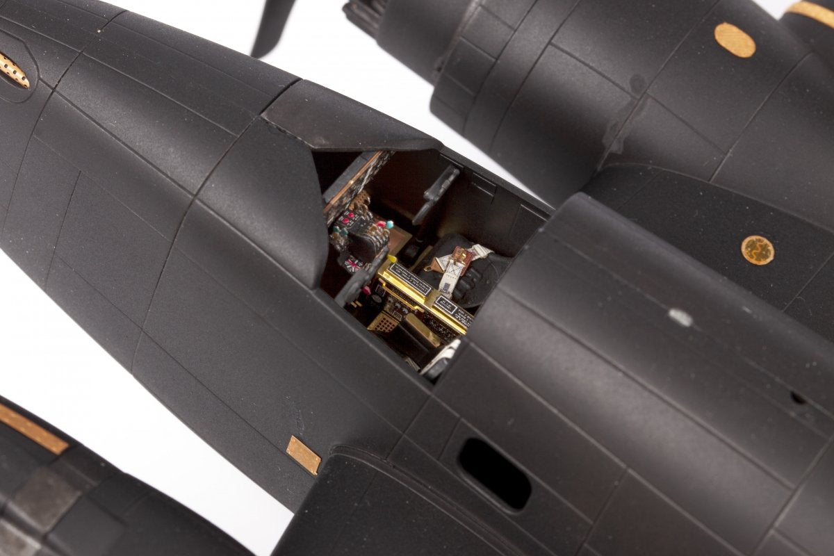 Eduard 491348 PV-1 ACADEMY 1/48 – immagine 5