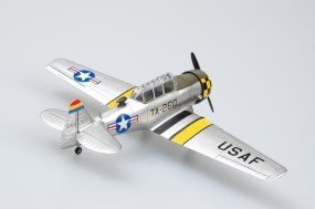 Hobby Boss 80233 American T-6G &amp;quot;Texan&amp;quot; 1/72 – image 5