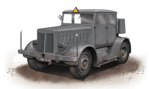 Special Armour 72001 SS-100 Gigant Schwerer Radschlepper/ Heavy Tra. 1/72 – Bild 2