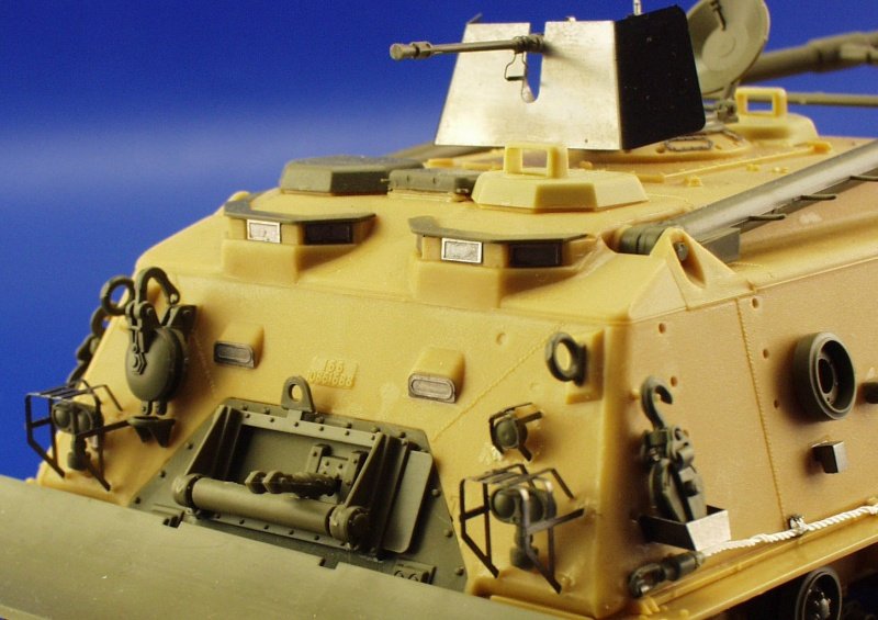 Eduard 35787 M-88 Tank de dépannage AFV Club – image 9