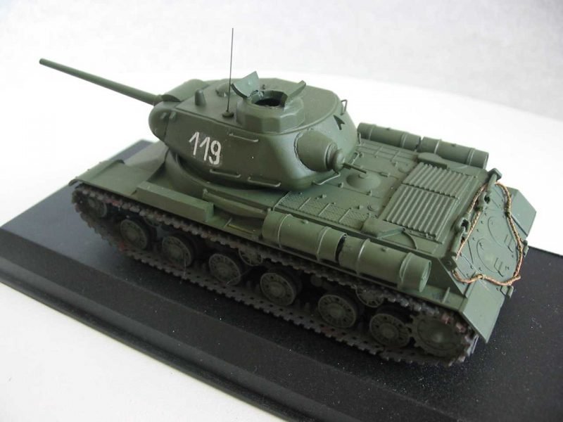 PST 72001 JS-1 Heavy Tank 1/72 – immagine 7