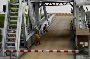 Italeri 6194 PEGASUS BRIDGE - D.Day 75Ann.1944-2019 - BATTLE SET 1/72 – image 12