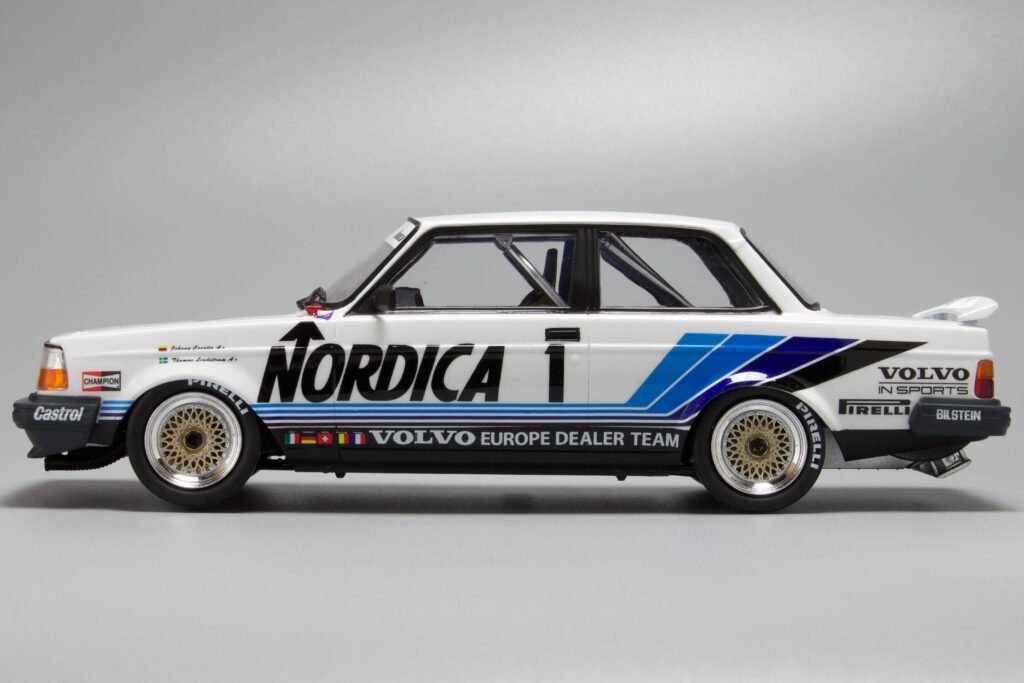NuNu PN24013 Volvo 240 Turbo &amp;#39;86 ETCC Hockenheim Winner 1/24 – Bild 7