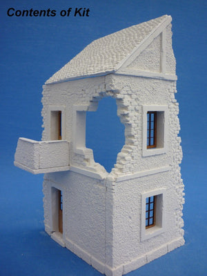 RT-Diorama 35175 Damaged Village House 1/35 – image 2