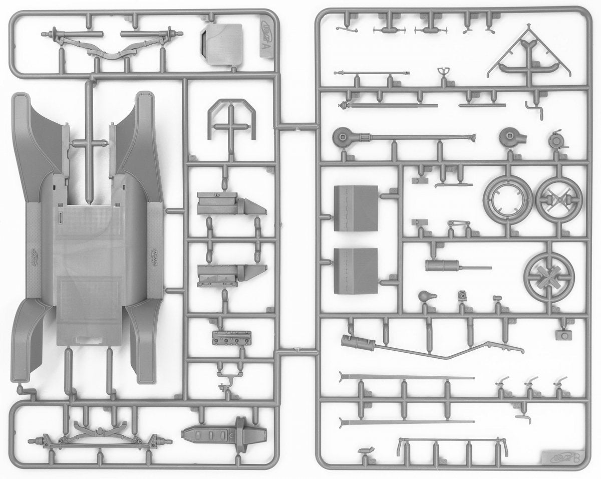 ICM 24025 Modèle T 1911 Touring avec des automobilistes américains 1/24 – image 5