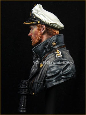 Young Miniatures YM1847 U-BOAT COMMANDER WWII 1/10 – immagine 4