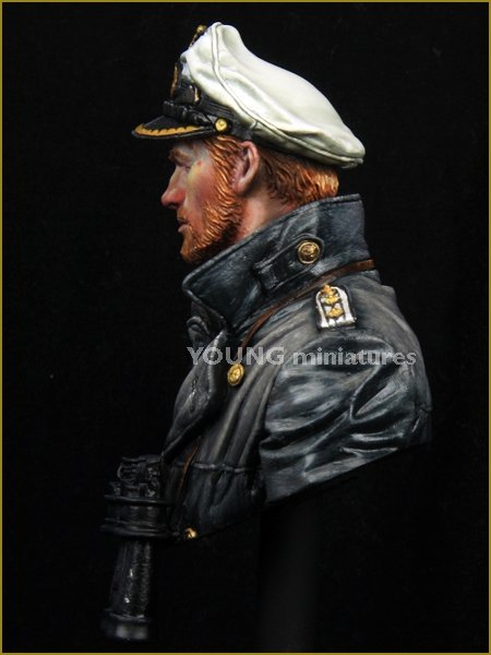 Young Miniatures YM1847 U-BOAT COMMANDER WWII 1/10 – immagine 4