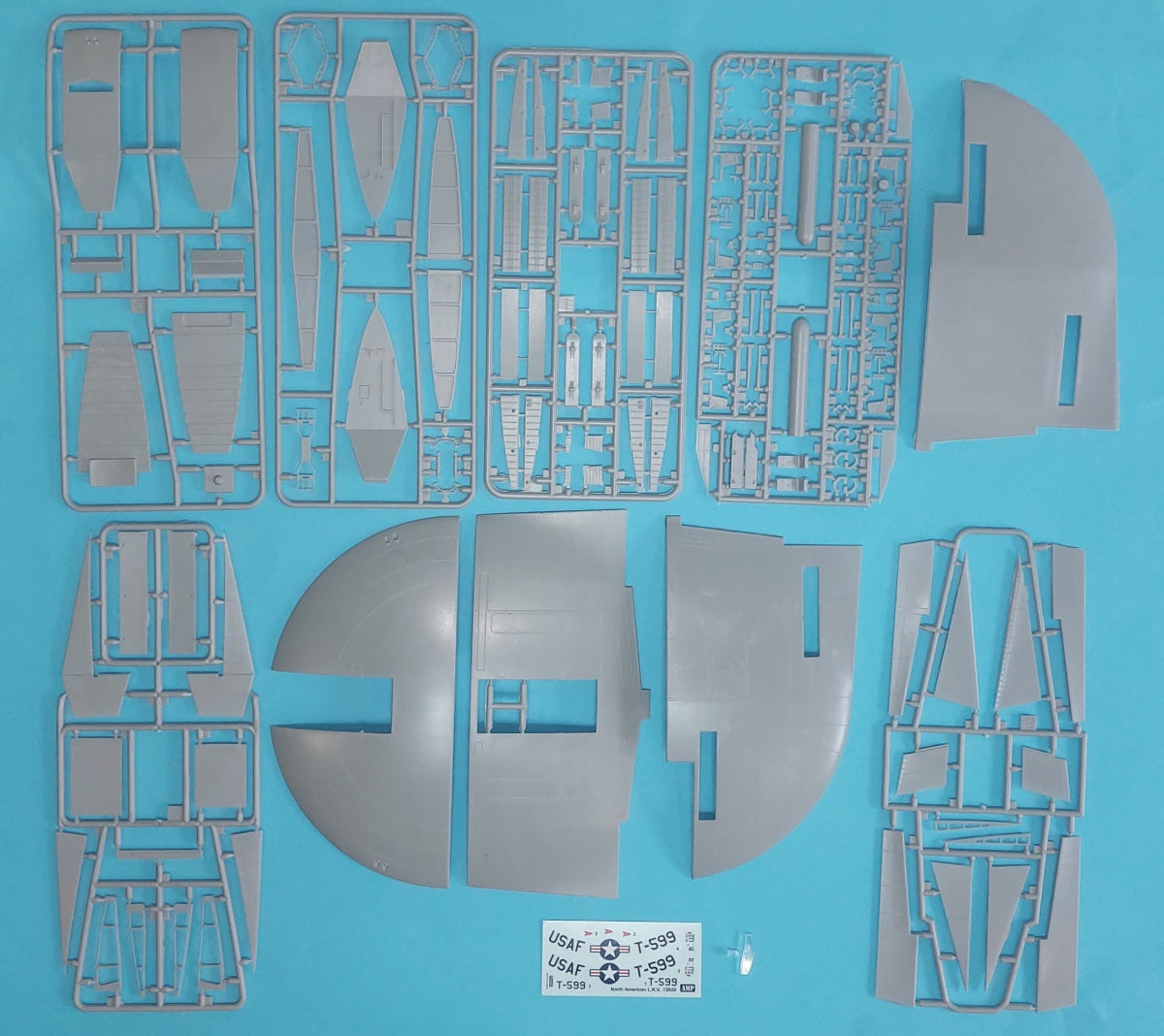 AMP 72020 North American LRV 1/72