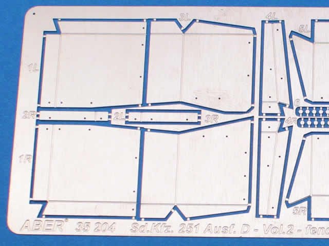 Aber 35204 Armoured personnel carrier Sd.Kfz. 251/1 Ausf. D - vol. 2 - additional set - fenders 1/35 – immagine 7