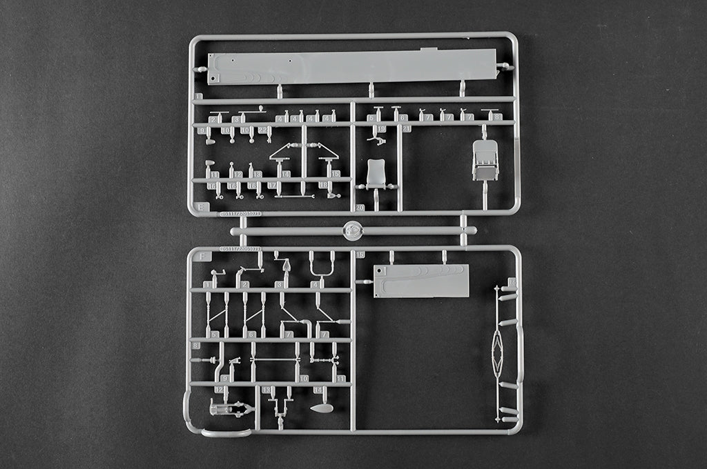 Trumpeter 05112 UH-1B Huey - Gunship 1/35