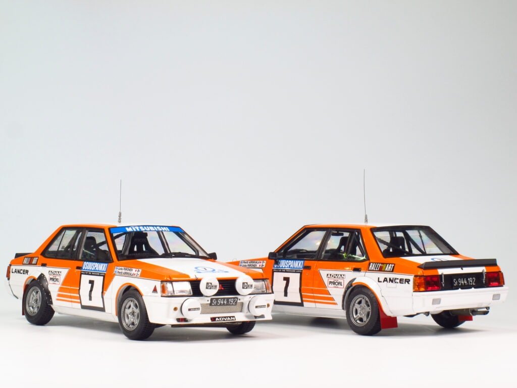 NuNu PN24018 MITSUBISHI LANCER TURBO 82 RALY 1000 LAKES 1/24 – zdjęcie 10