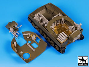 Black Dog T35101 M 109 A2 interior accessories set 1/35 – image 2