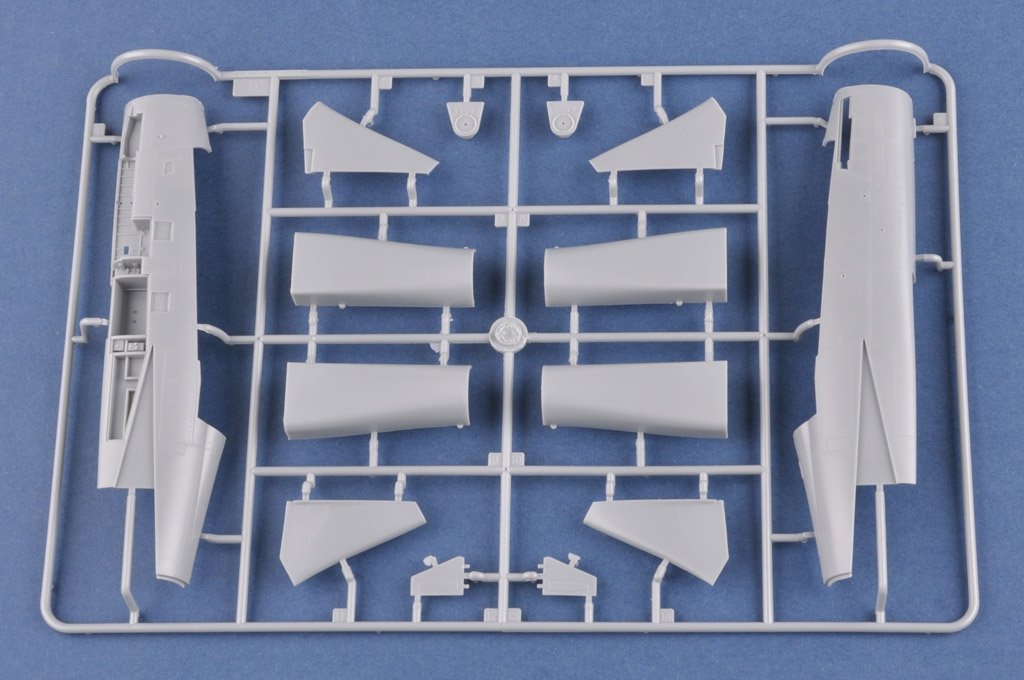 Hobby Boss 81771 IRIAF Persian Cat F-14A Tomcat 1/48 – Bild 6