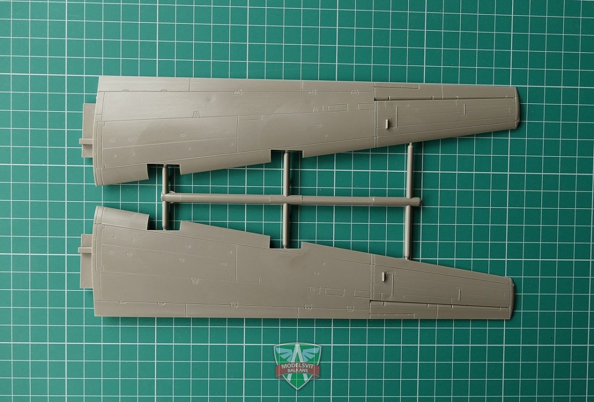 Modelsvit 72008 Antonov An-10 &amp;quot;Ukraine&amp;quot; 1/72 – image 7