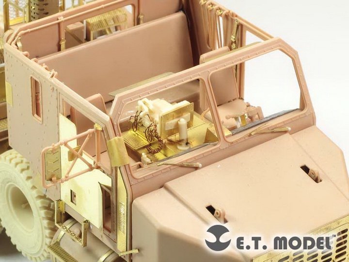 E.T. Model E35-132 Modern U.S. M1070 Truck Tractor Interior (For HOBBY BOSS 85502) 1/35 – immagine 5