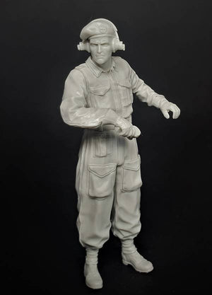 Panzer Art FI35-166 British tank commander coverall 1/35 – immagine 3