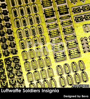 RADO Miniatures RDM35PE02 Luftwaffe Soldiers Insignia 1/35