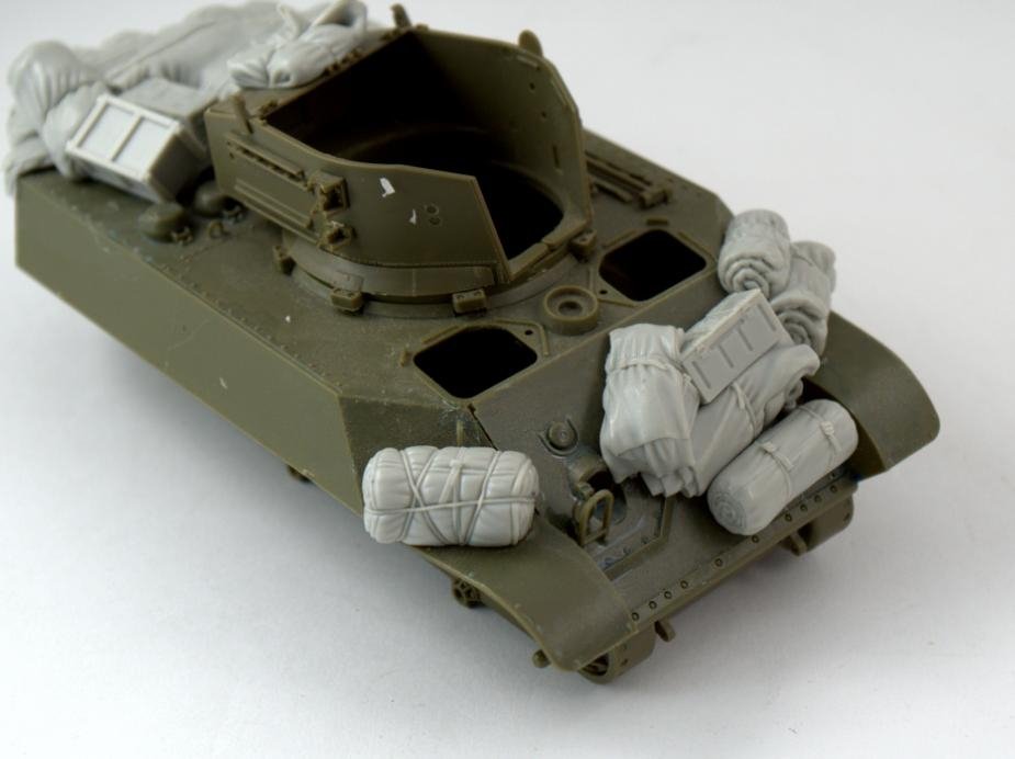 Panzer Art RE35-471 Stowage set for M3A3 “Stuart” V (British Army) 1/35 – zdjęcie 2