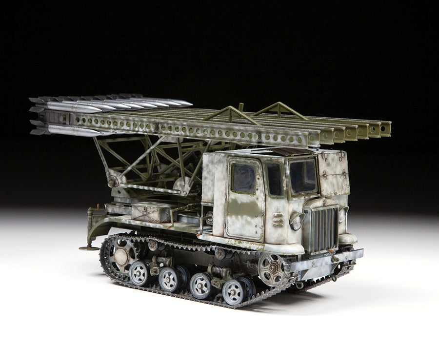 Zvezda 3700 Soviet artillery tractor with BM-13 Katyusha STZ-5 1/35 – zdjęcie 2