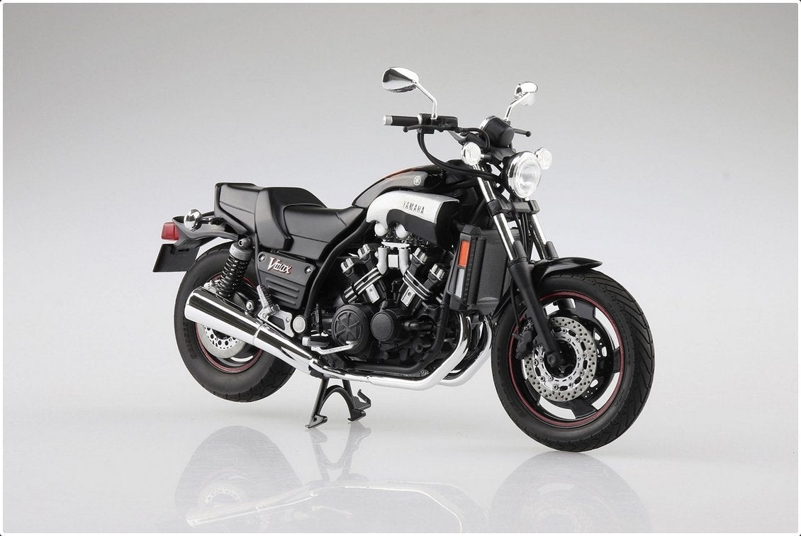 Aoshima 06230 Yamaha 4C4 Vmax '07 1/12