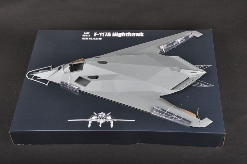 Trumpeter 03219 F-117A Nighthawk 1/32 – imagen 5