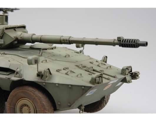 Trumpeter 00387 Italien B1 Centauro Version tardive (1/35) – image 6