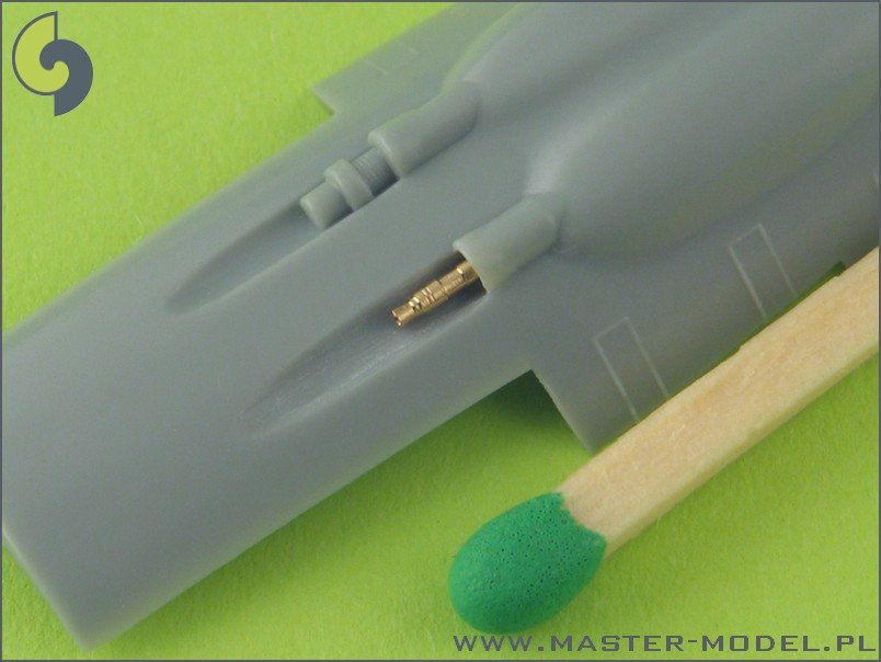 Master AM-72-014 Fw 190 A7, A8 armament set (MG 131, MG 151 barrel tips) &amp;amp; Pitot Tube – immagine 3