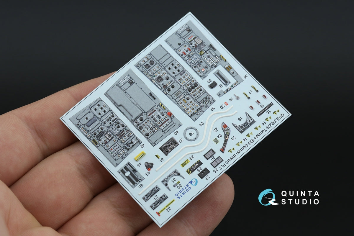 Quinta Studio QDS+32229 Tornado IDS German 3D-Printed &amp;amp; coloured Interior on decal paper (Italeri) (Small version) (with 3D-printed resin parts) 1/32 – immagine 6