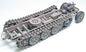 Tamiya 35239 German 18-Ton Heavy Half-Track FAMO 1/35 – zdjęcie 6