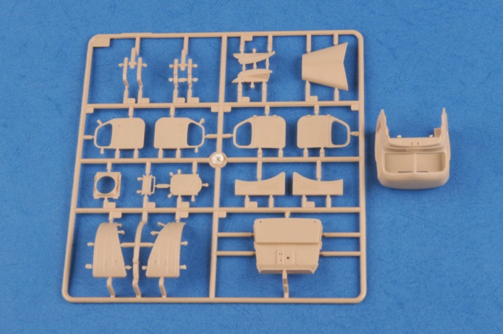 Hobby Boss 83845 Russian ZIS-151 1/35 – imagen 9