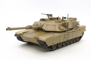 Tamiya 36212 U.S. Main Battle Tank M1A2 Abrams (Display Model) 1/16 – immagine 2