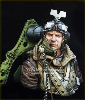 Young Miniatures YM1868 RAF Spitfire Mk.l Pilot WWll 1/10 – Bild 2
