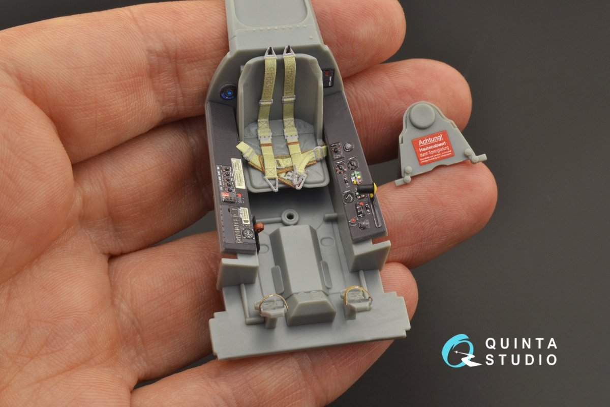 Quinta Studio QD32126 FW 190A-8 3D-Printed &amp;amp; coloured Interior on decal paper (Hasegawa) 1/32 – zdjęcie 2