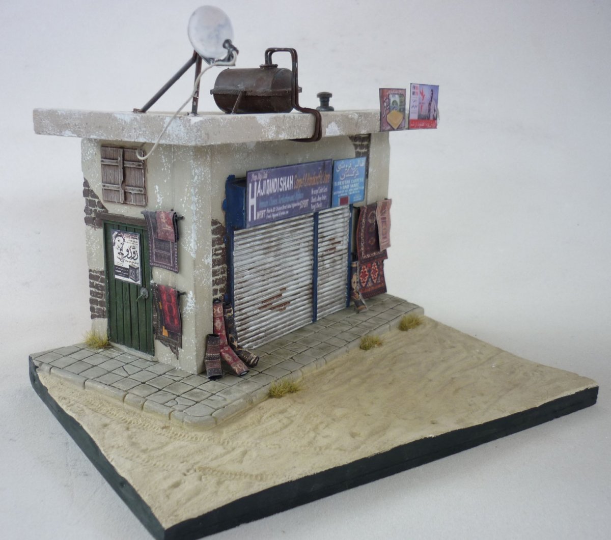 RT-Diorama 35268 Socle de diorama : « Le magasin de tapis » 1/35 – image 11