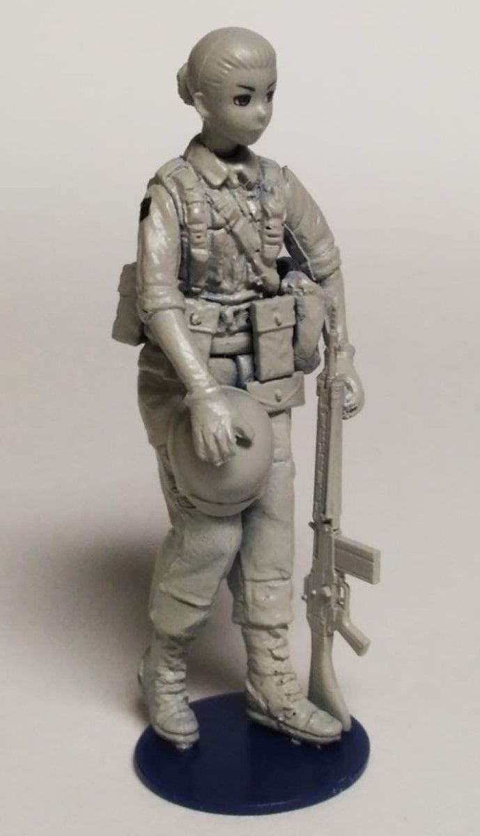 Fine Molds HC03 Historic Costume Girl Type 73 Light Truck With Figure Himeko 1/35 – Bild 5