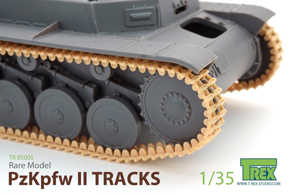 T-Rex Studio TR85005 PzKpfw II Tracks Rare Model 1/35 – image 2