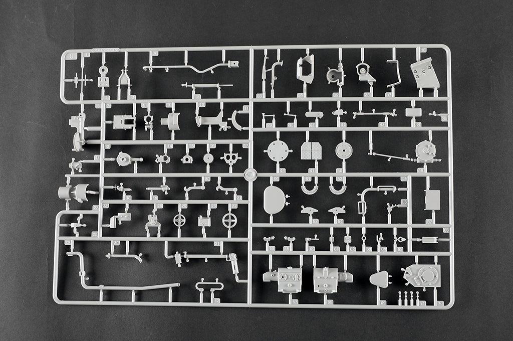 Trumpeter 00944 Pz.Kpfw.VI Ausf.E Sd.Kfz.181 Tiger I (Medium Production) 1/16 – immagine 39