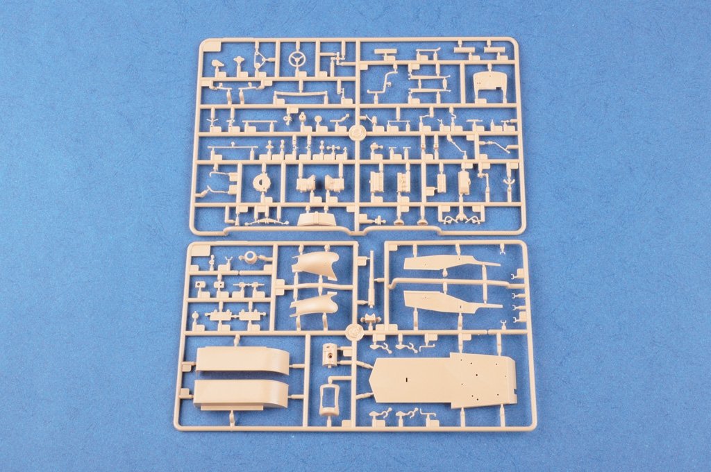 Hobby Boss 83838 Soviet BA-3 Armor Car 1/35 – image 7