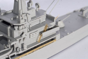 Dragon 7090 USS Virginia (CGN-38) 1/700 – image 9