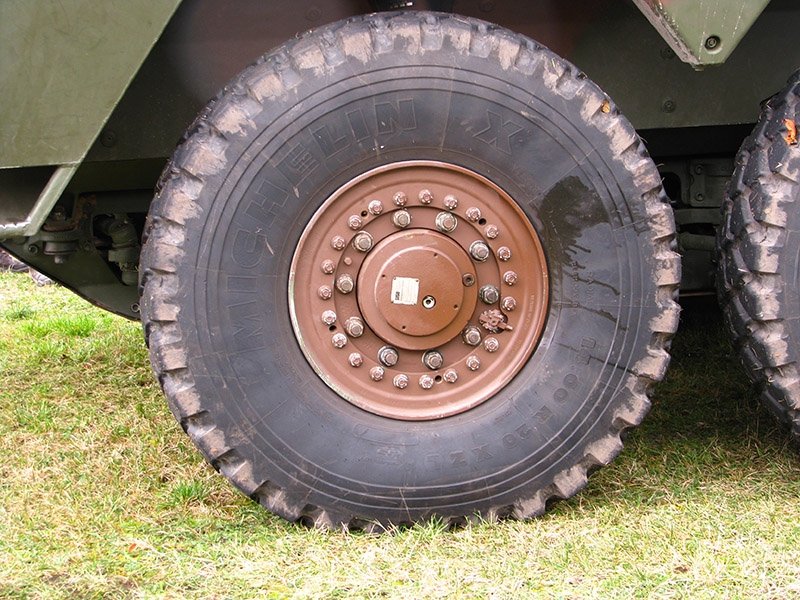 Eureka XXL ER-3554 – Sagged Wheel Set for KTO Rosomak 1/35 – imagen 7