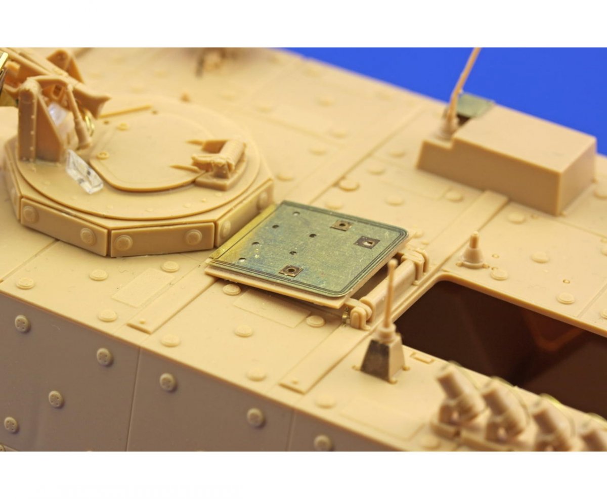 Eduard 36215 Boxer MRAV 1/35 Hobby Boss – zdjęcie 5