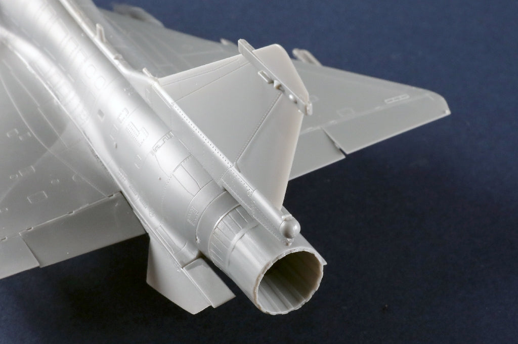 Trumpeter 01698 Chinese J-10C Fighter 1/72 – Bild 18
